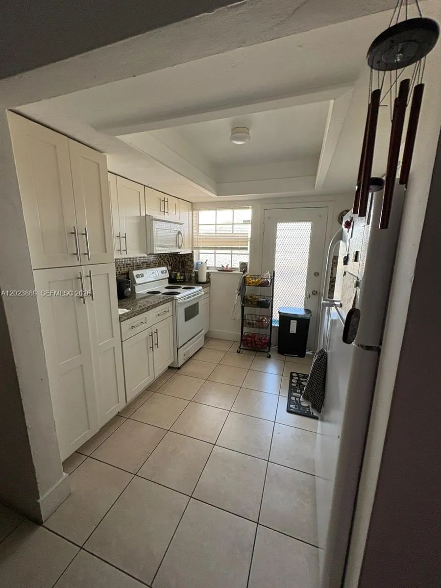 11840 NE 19th Dr # 14, North Miami FL 33181