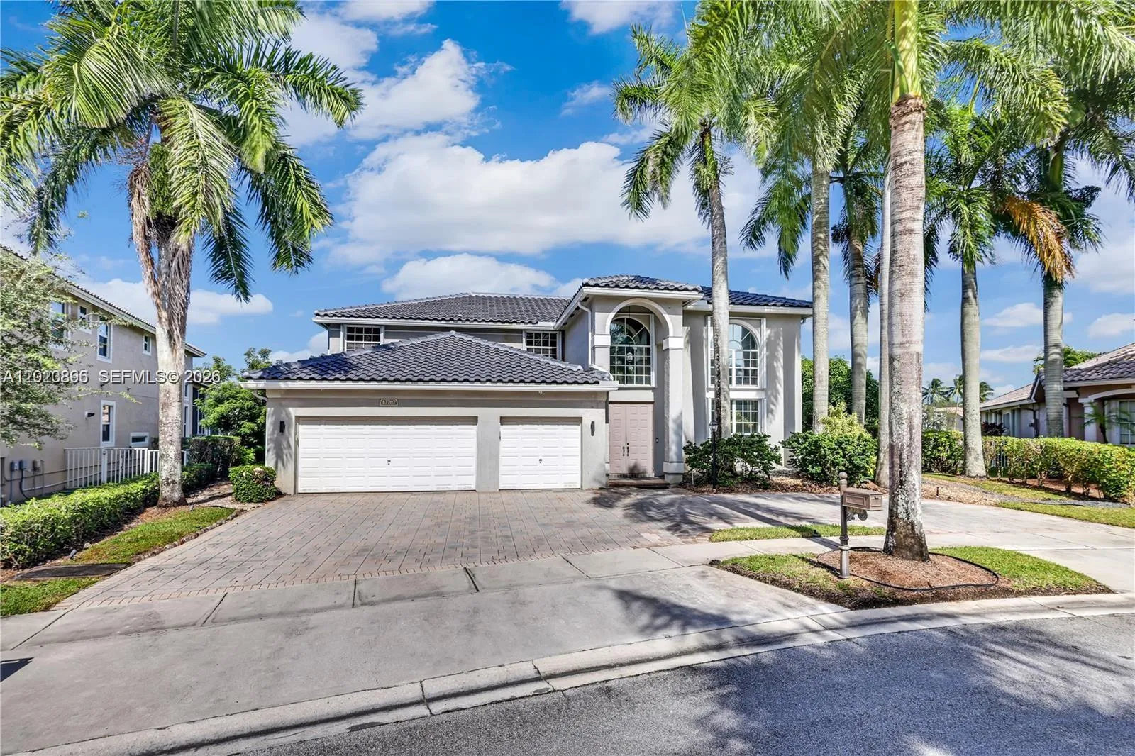 13787 NW 19th Ct, Pembroke Pines FL 33028