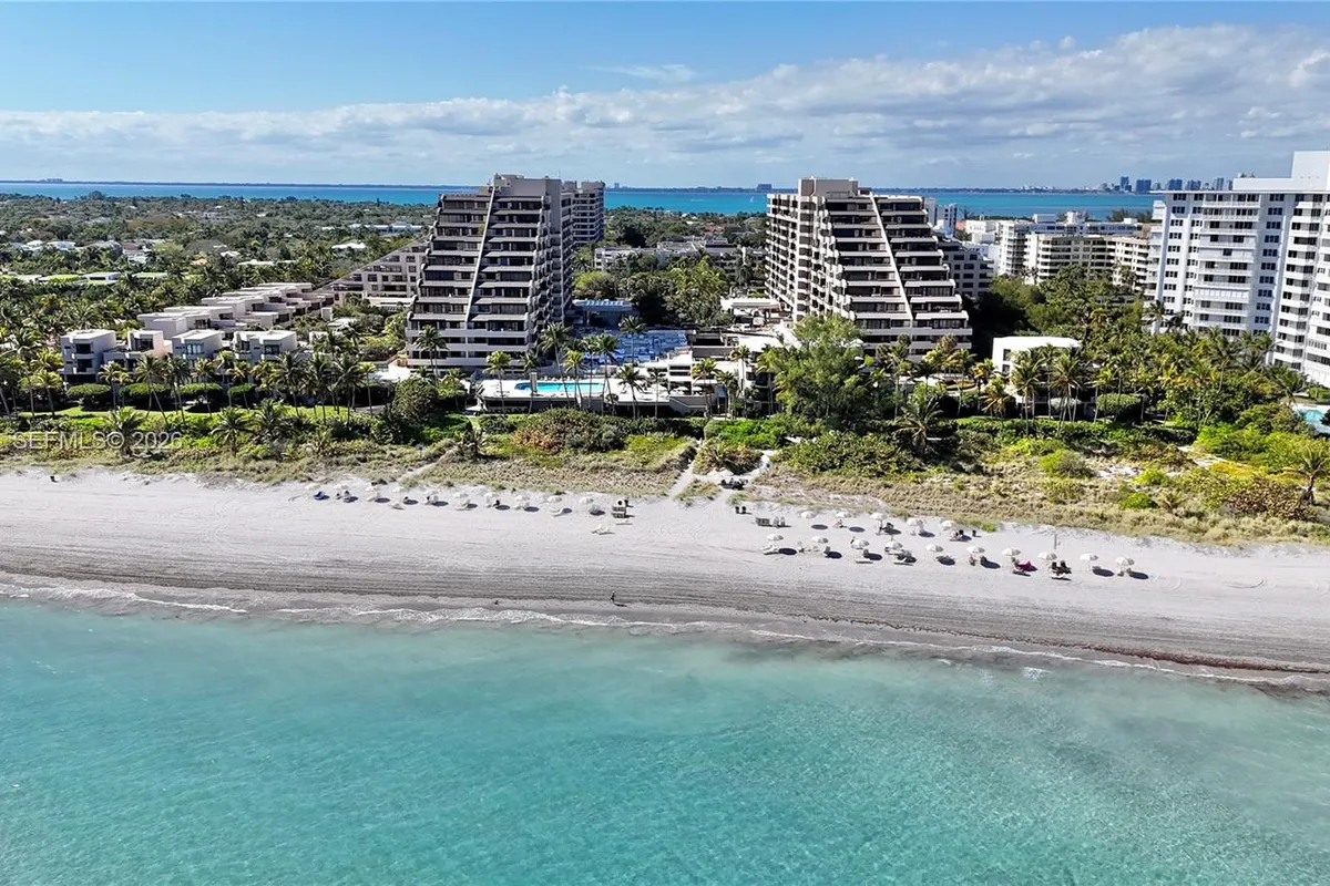 151 Crandon Blvd # 120, Key Biscayne FL 33149