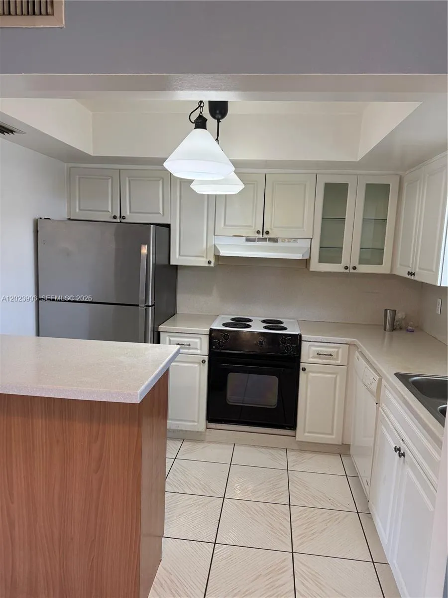3525 Polk St # 7, Hollywood FL 33021