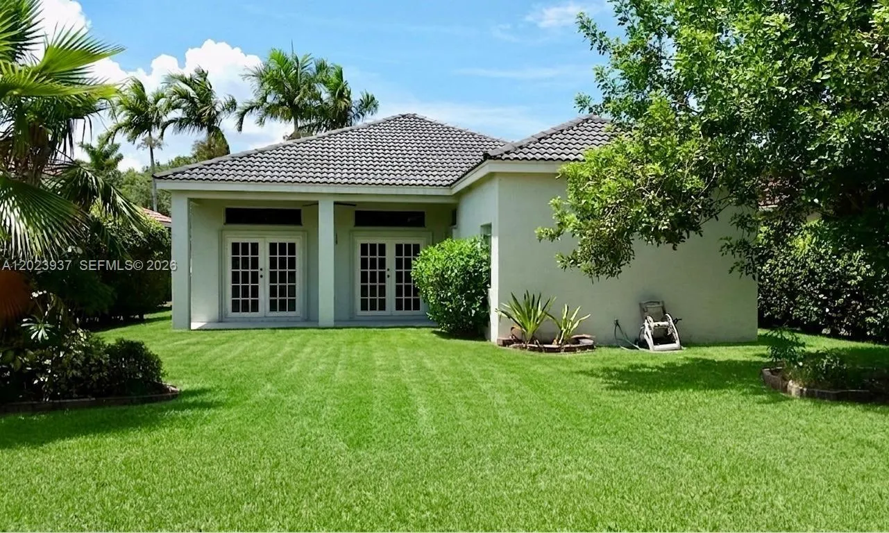 953 Tanglewood Cir # 953, Weston FL 33327