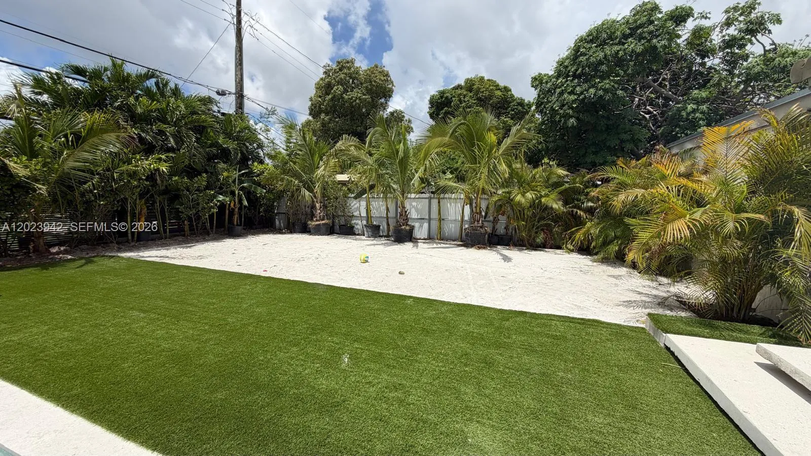 3800 NW 12th St, Miami FL 33126