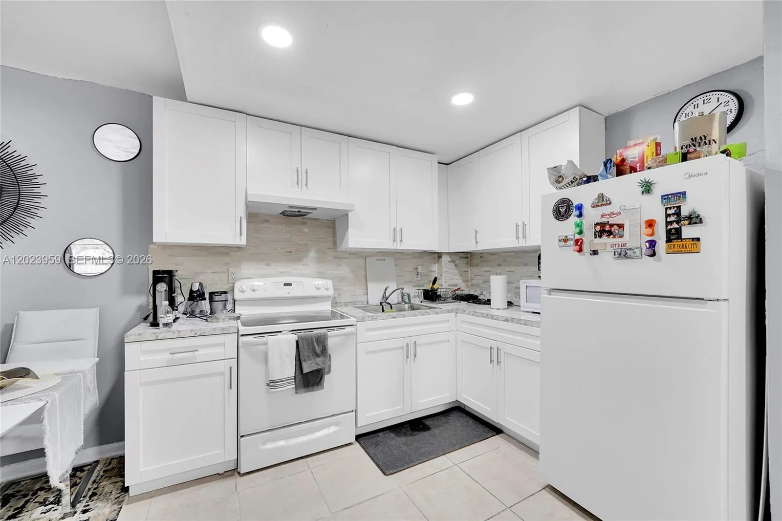 1 bedroom 1 bath for sale at 1851 NE 168th St # A8, North Miami Beach FL 33162