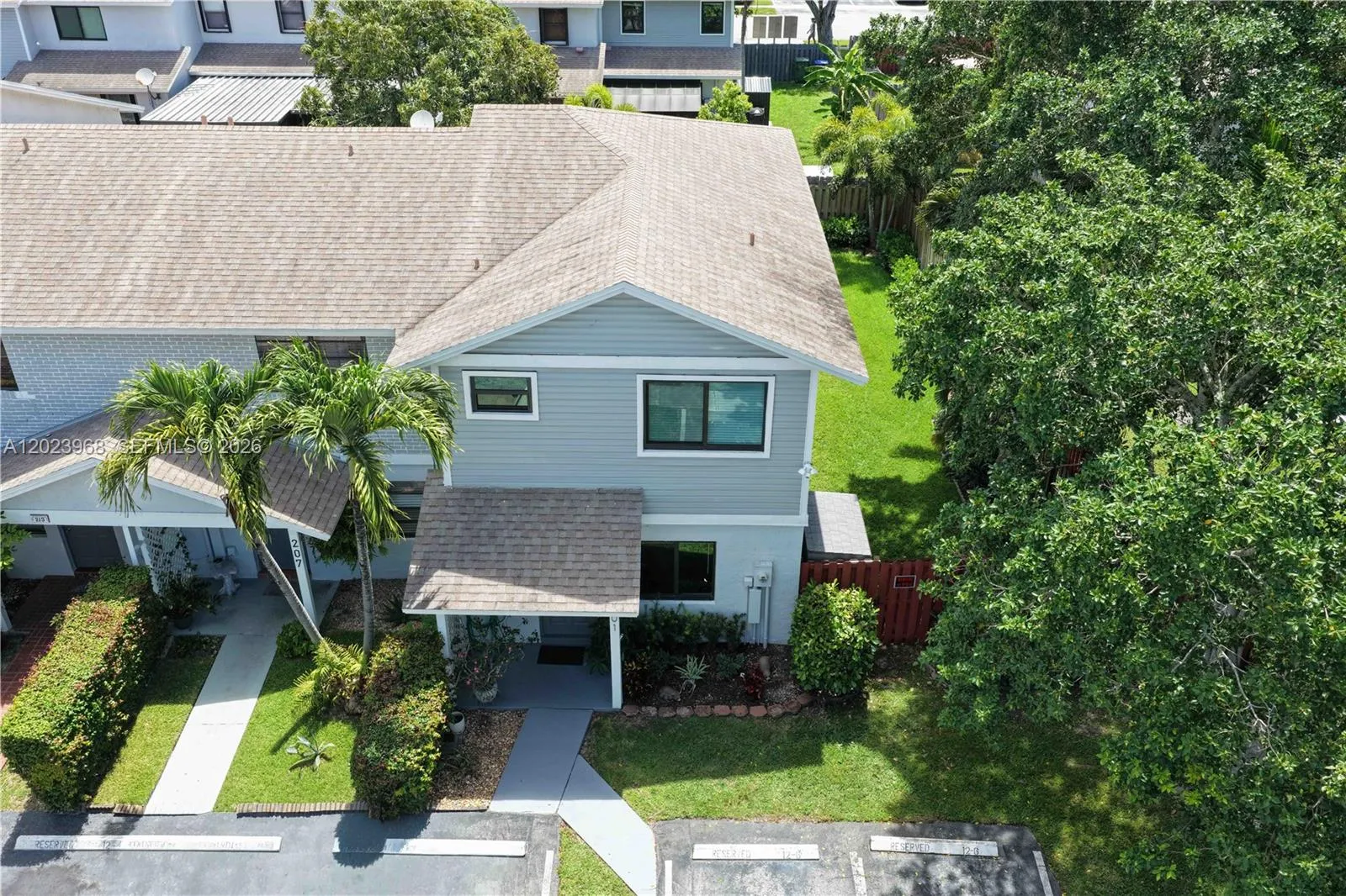 201 NW 106th Ter, Pembroke Pines FL 33026