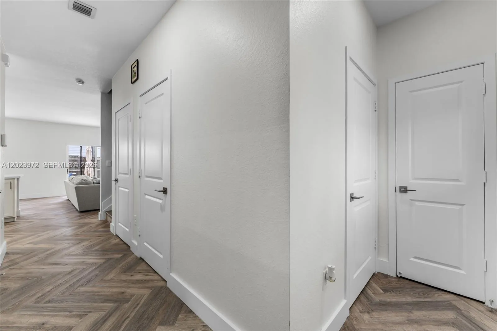 914 SE 18th St, Homestead FL 33034