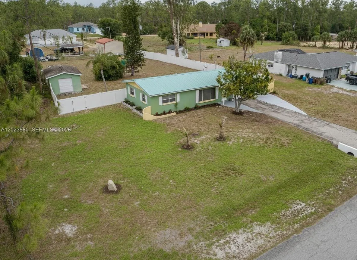 1313 E CLEVELAND AVE, Lehigh Acres FL 33972