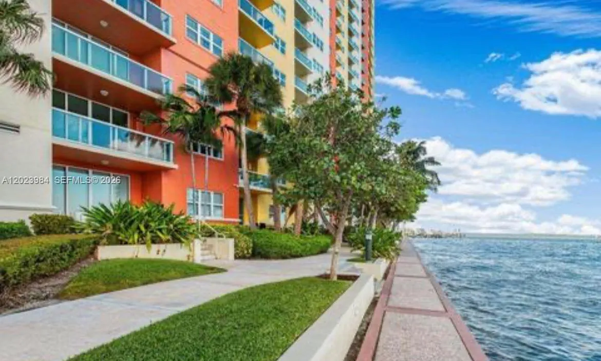 2650 Lake Shore Dr # 1001, Riviera Beach FL 33404