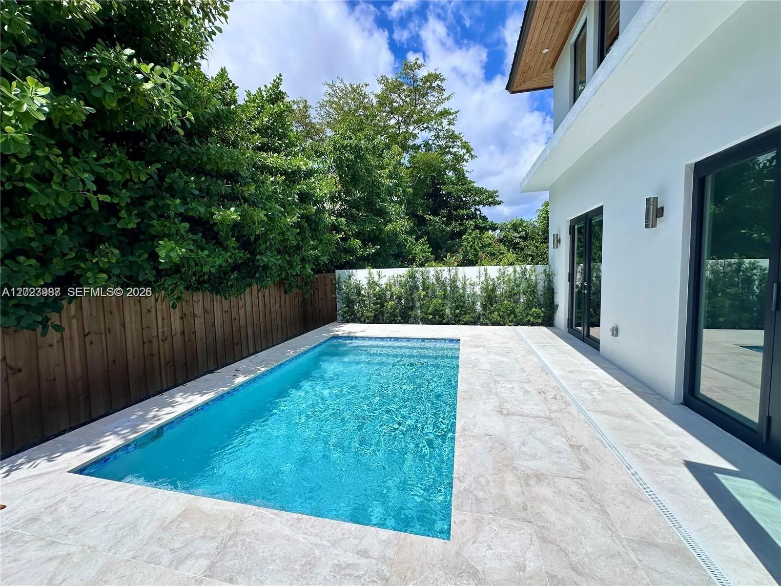 8410 SW 65 AVE, South Miami FL 33143