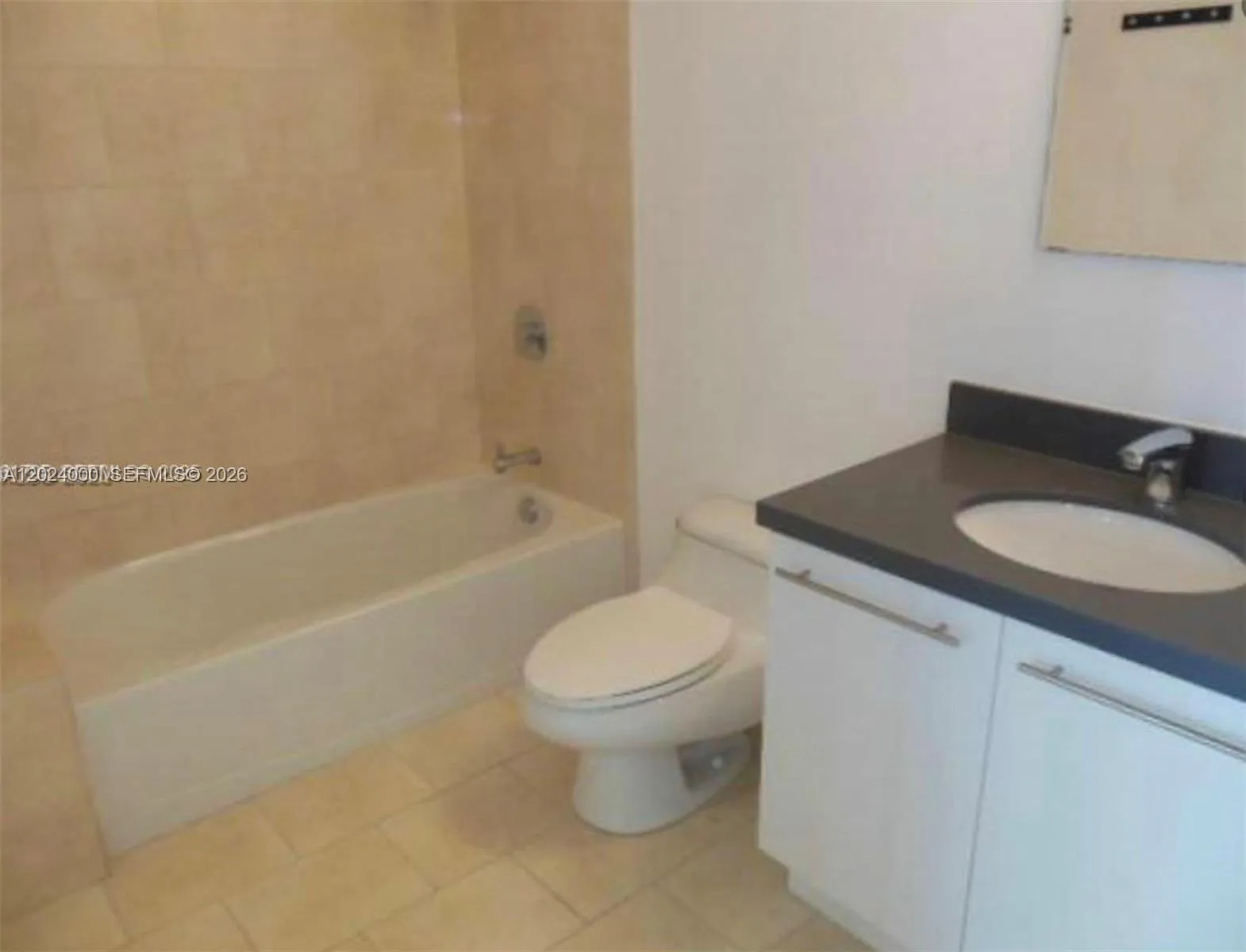 90 SW 3rd St # 1811, Miami FL 33130