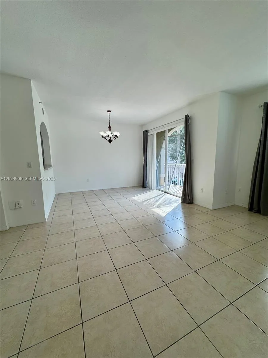 8936 W Flagler St # 201, Miami FL 33174