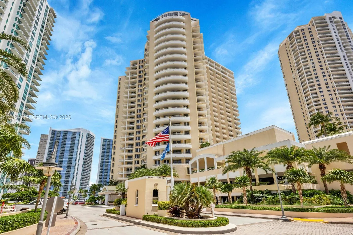 888 Brickell Key Dr # 1001, Miami FL 33131