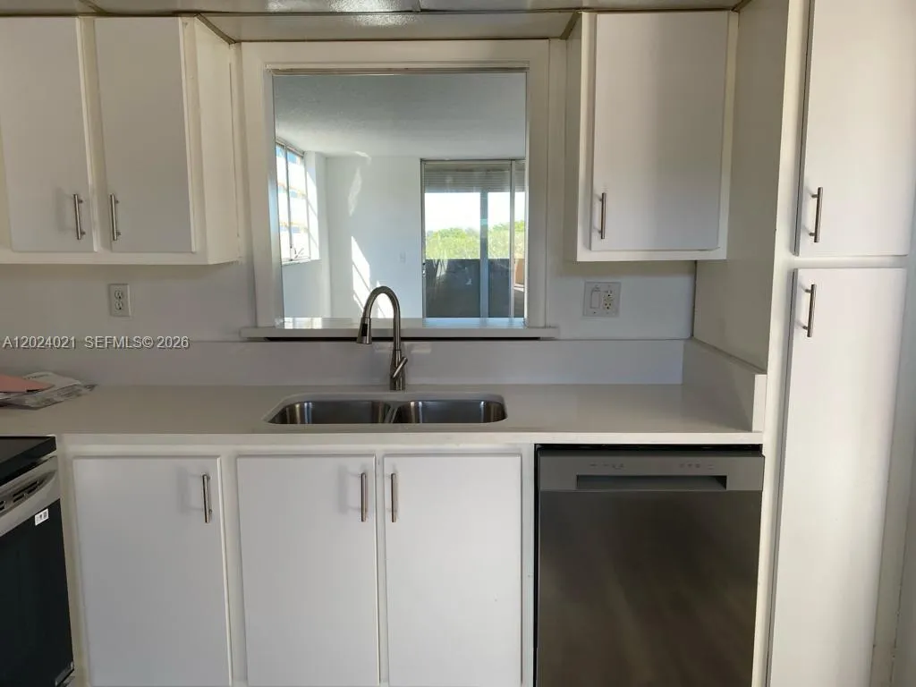406 NW 68th Ave # 526, Plantation FL 33317