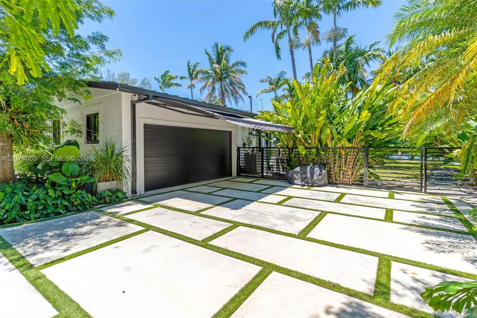 13400 SW 70th Ave, Pinecrest FL 33156