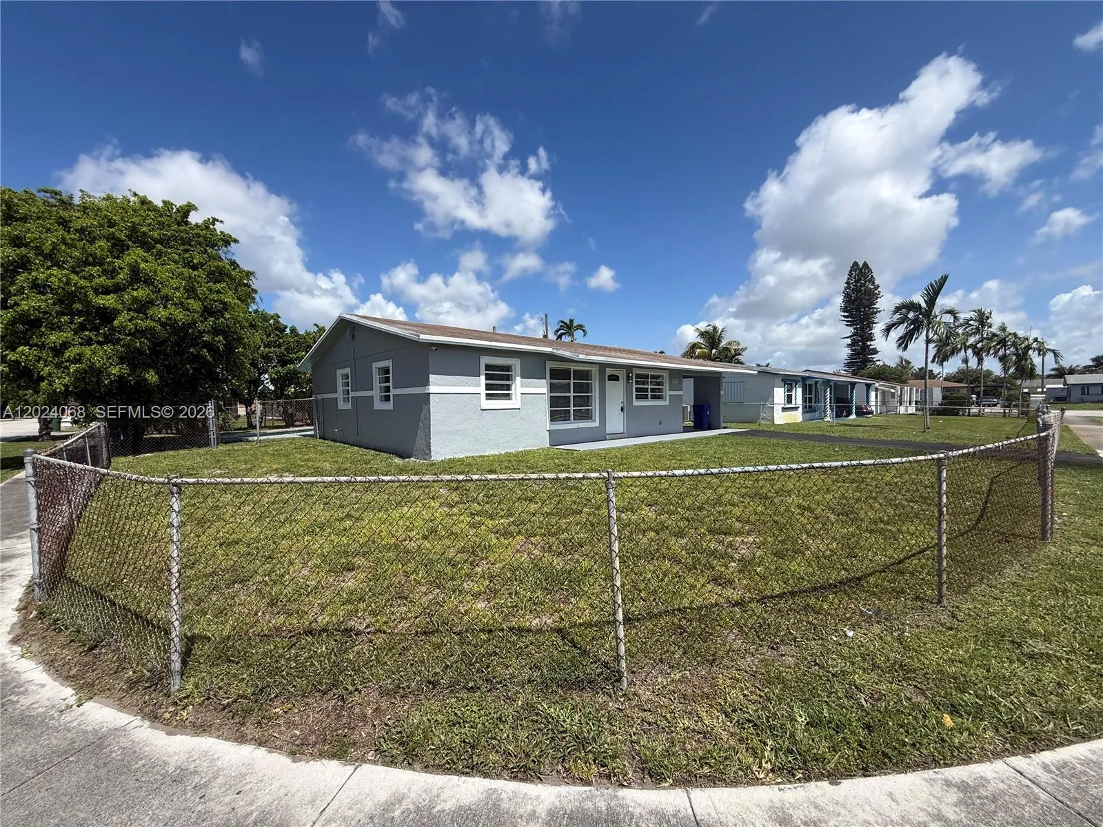 2161 NW 26th Ave, Fort Lauderdale FL 33311
