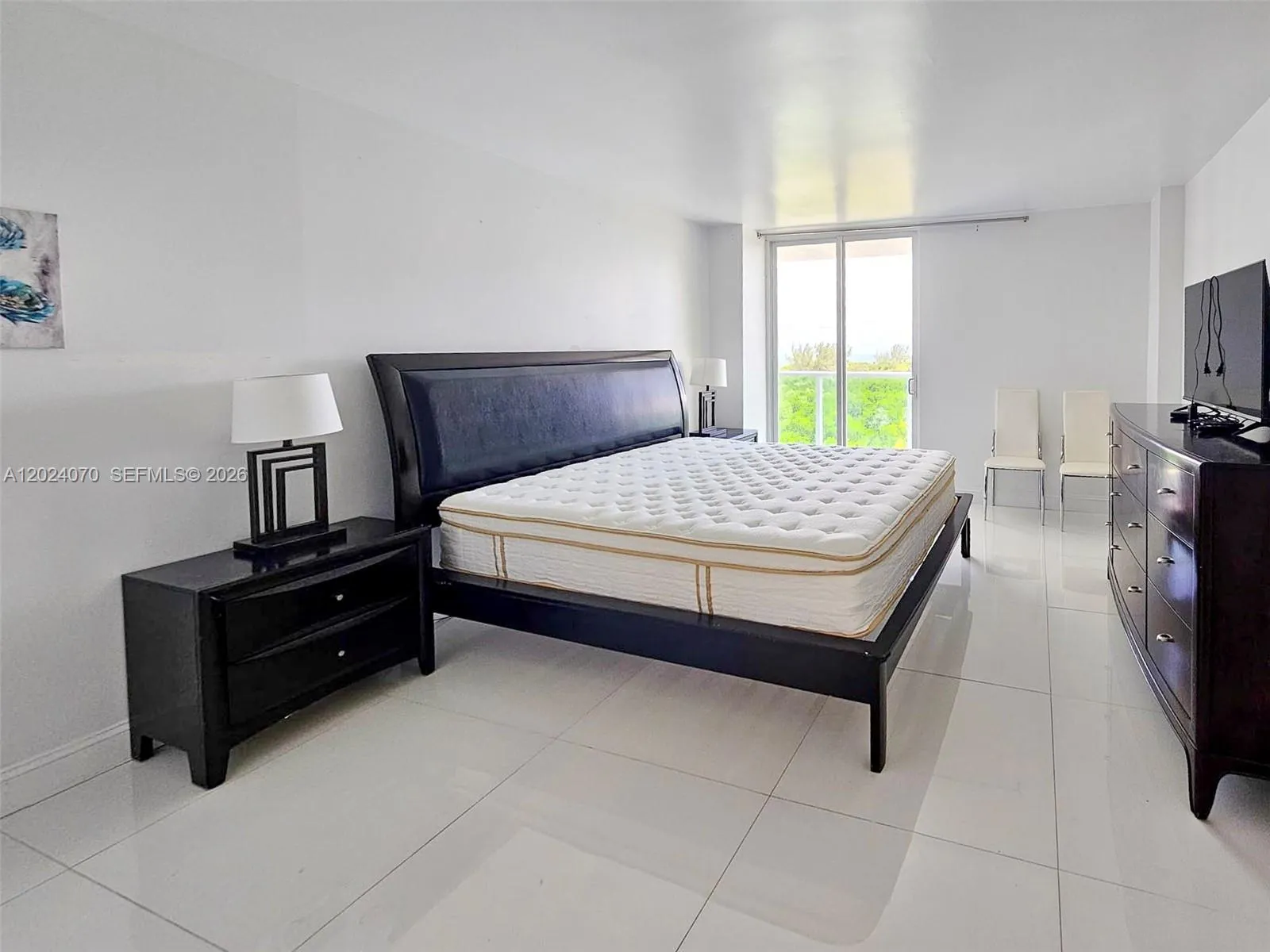 100 Bayview Dr # 722, Sunny Isles Beach FL 33160