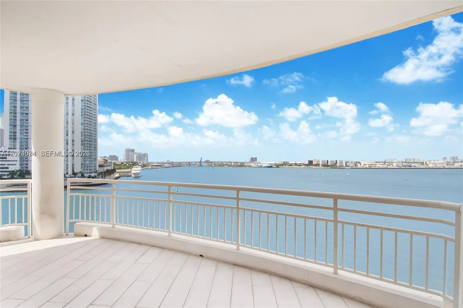 888 Brickell Key Dr # 712, Miami FL 33131