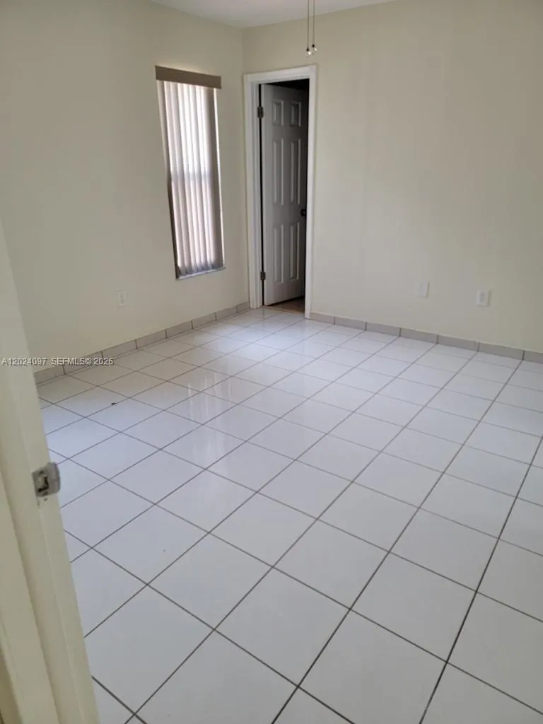 6235 SW 135th Ave, Miami FL 33183