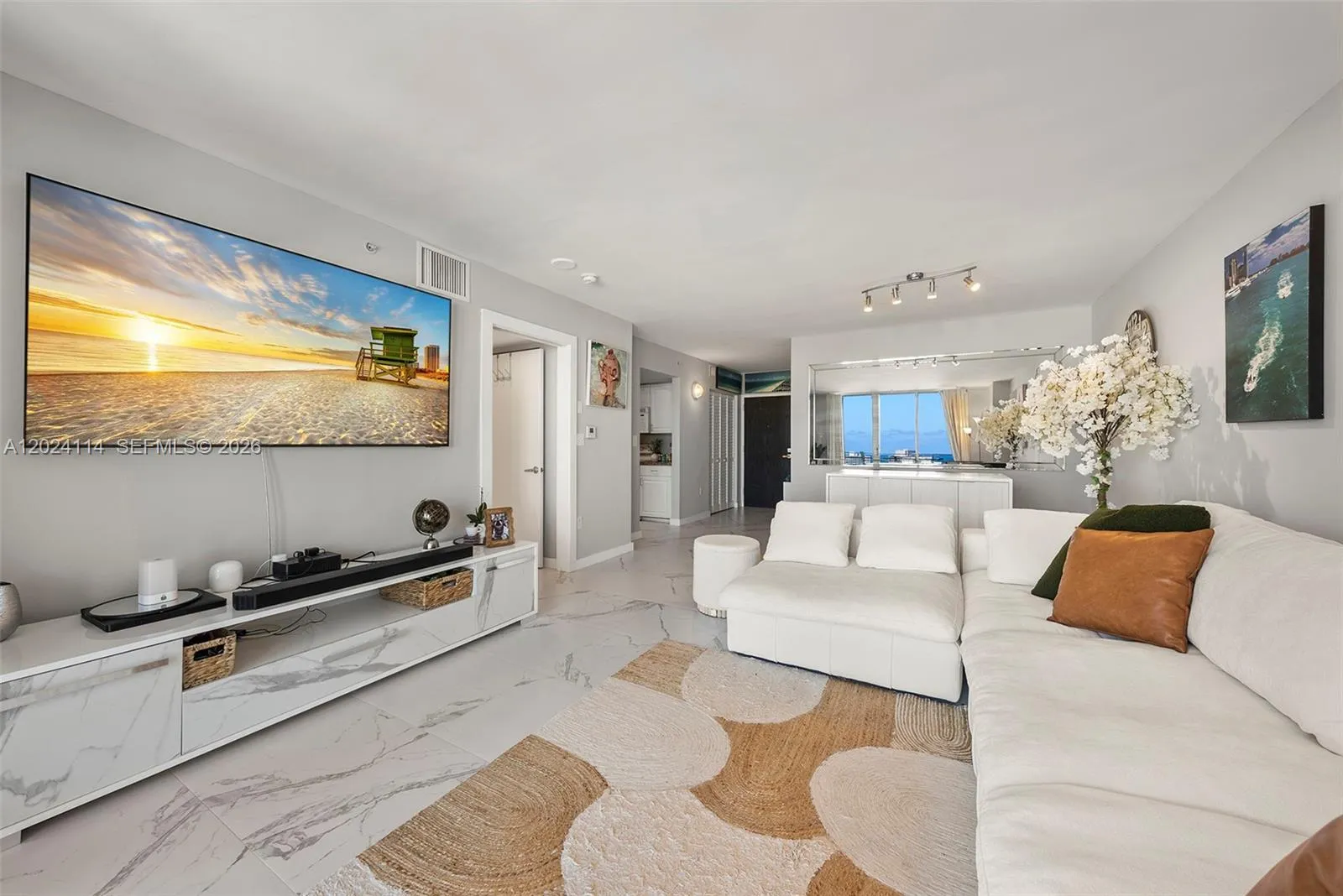 90 Alton Rd # 1405, Miami Beach FL 33139