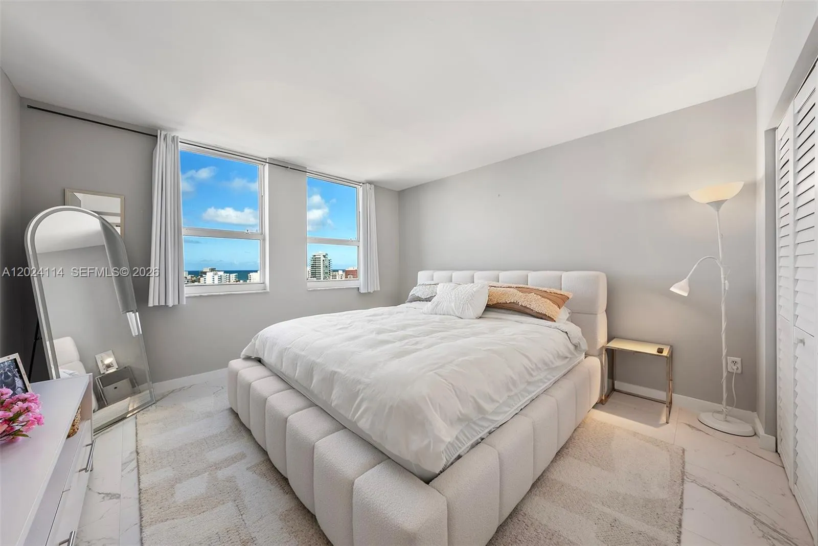 90 Alton Rd # 1405, Miami Beach FL 33139