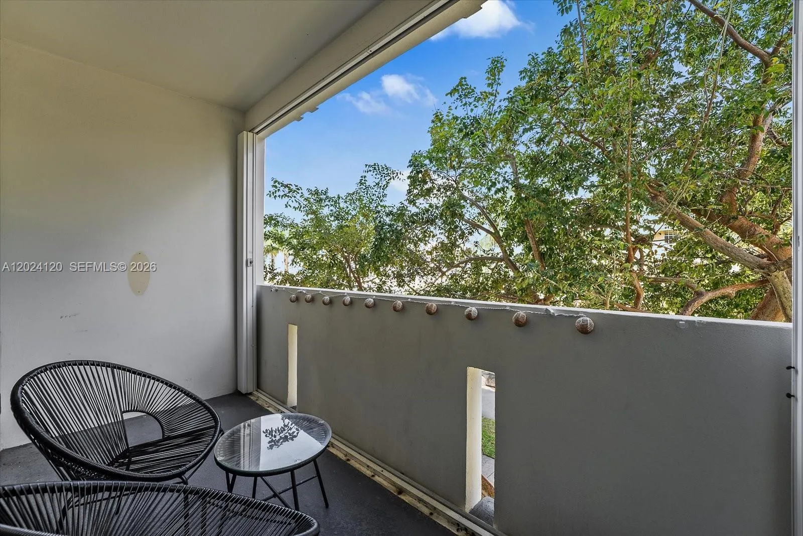 300 Galen Dr # 306, Key Biscayne FL 33149
