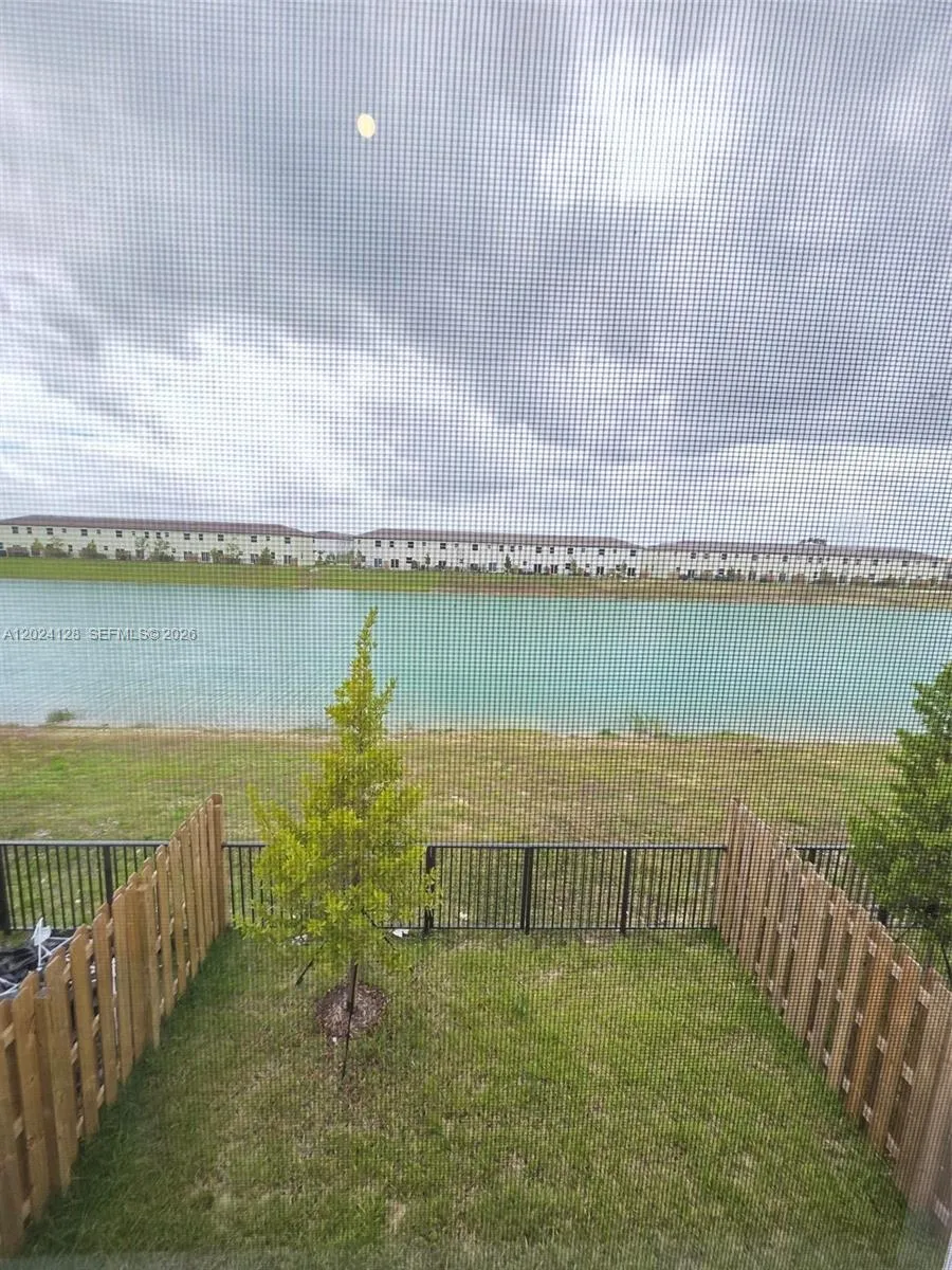 2764 SE 26th Ave # 2764, Homestead FL 33035