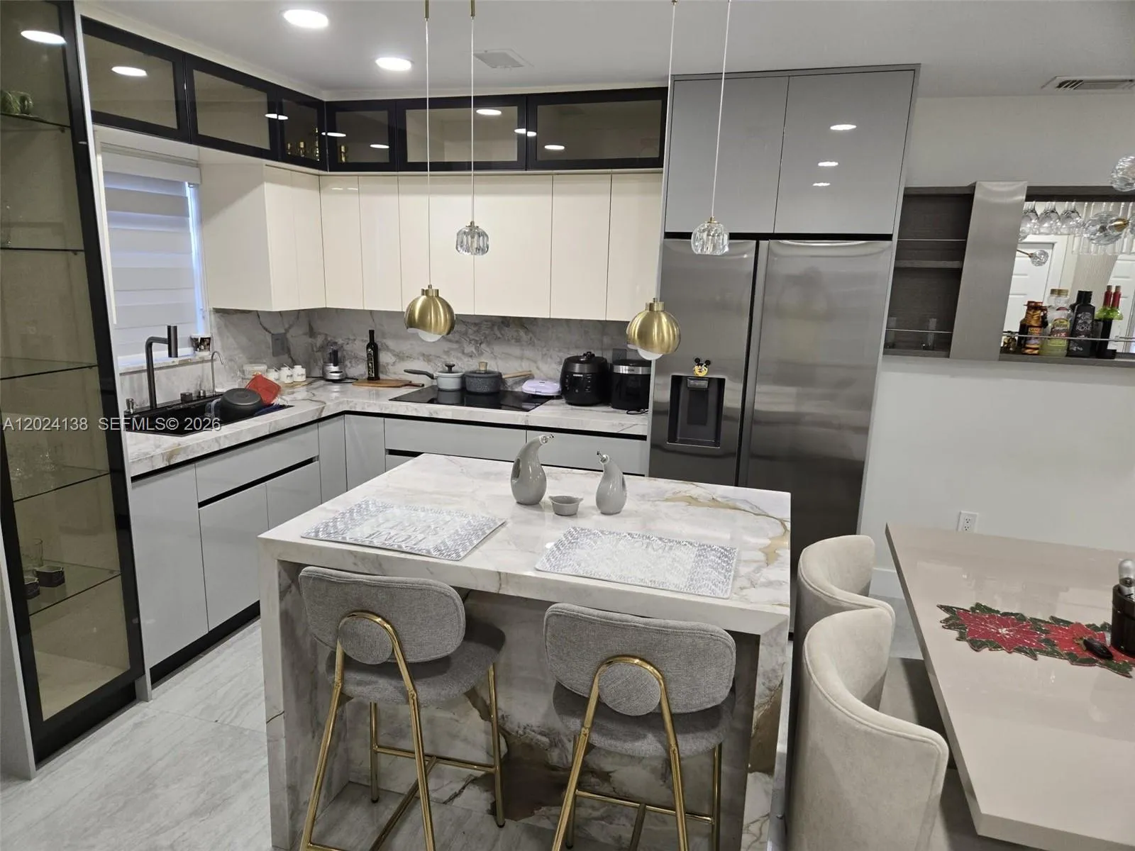 4250 W 10th Ave, Hialeah FL 33012