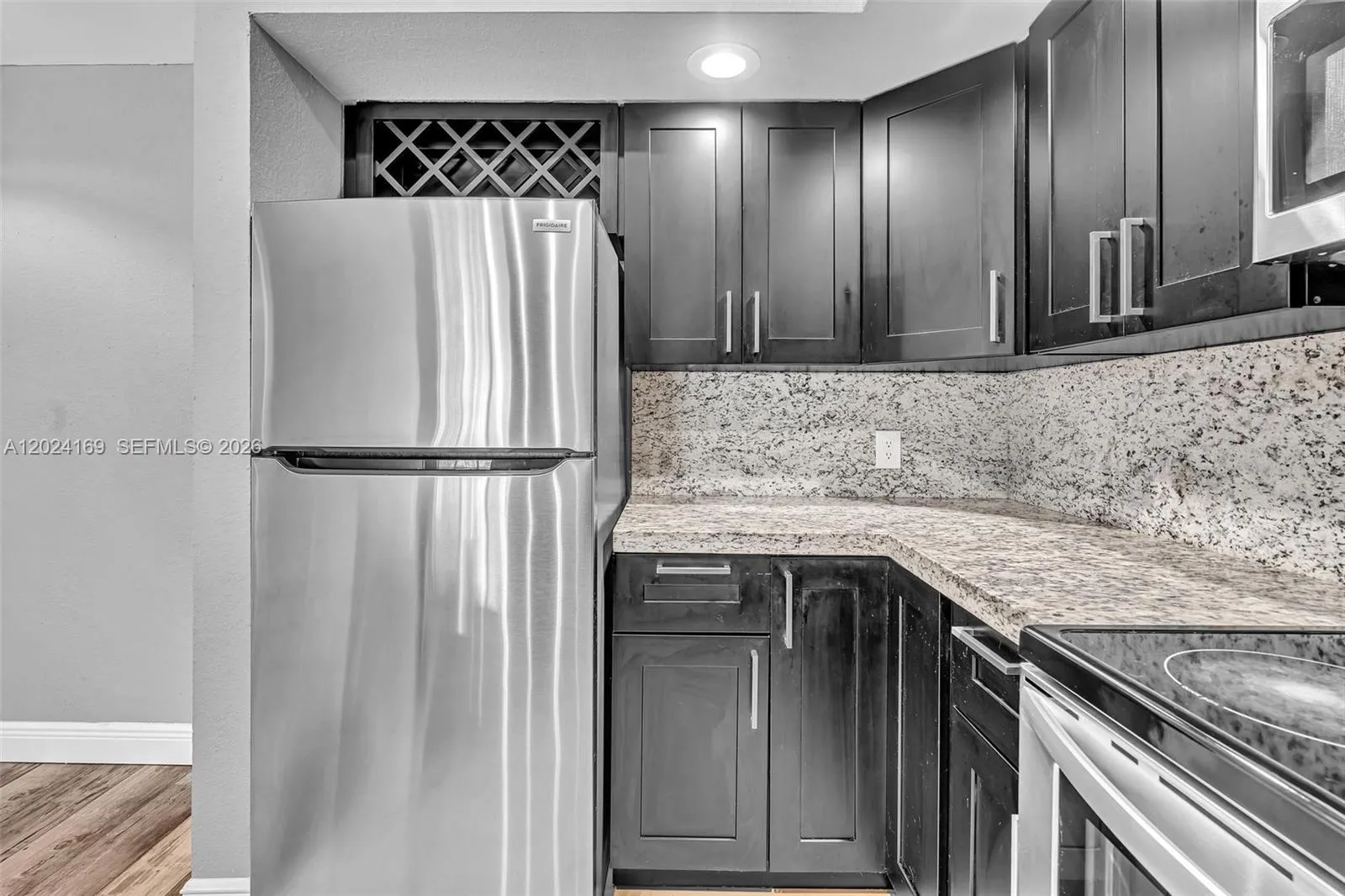 3300 N Pinewalk Dr N # 1925, Margate FL 33063