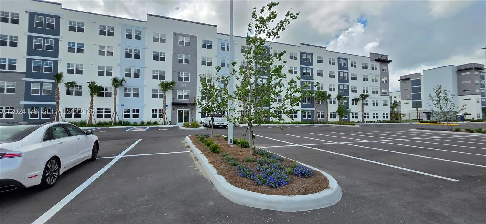 5579 Millenia Park Blvd # 211, Orlando FL 32839