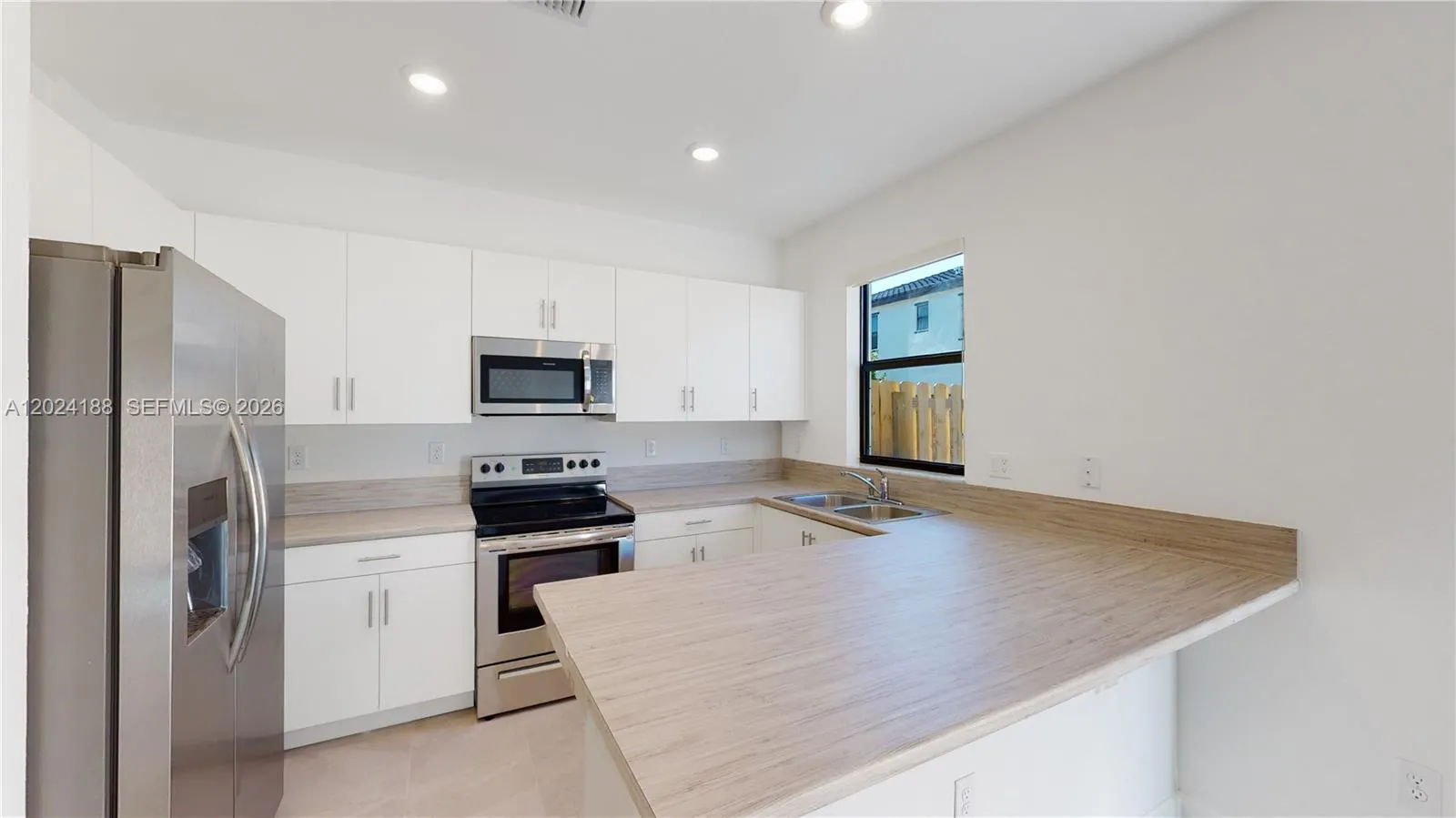 11815 SW 246 TER, Homestead FL 33032