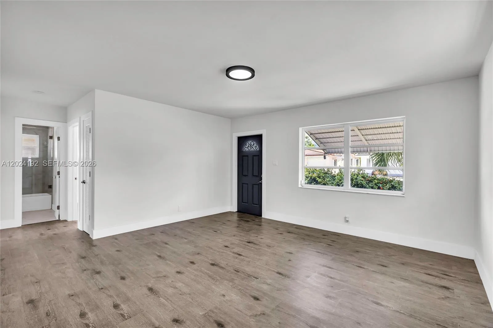 8521 NW 57th Ct, Tamarac FL 33321