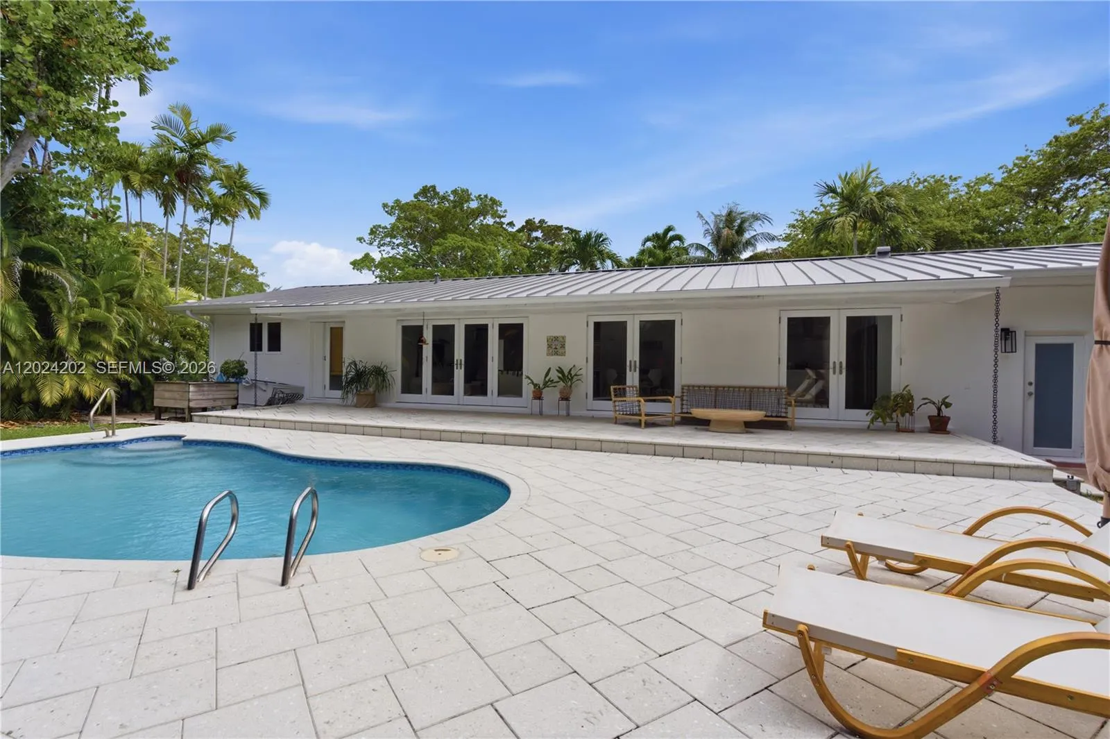 115 S Prospect Dr, Coral Gables FL 33133
