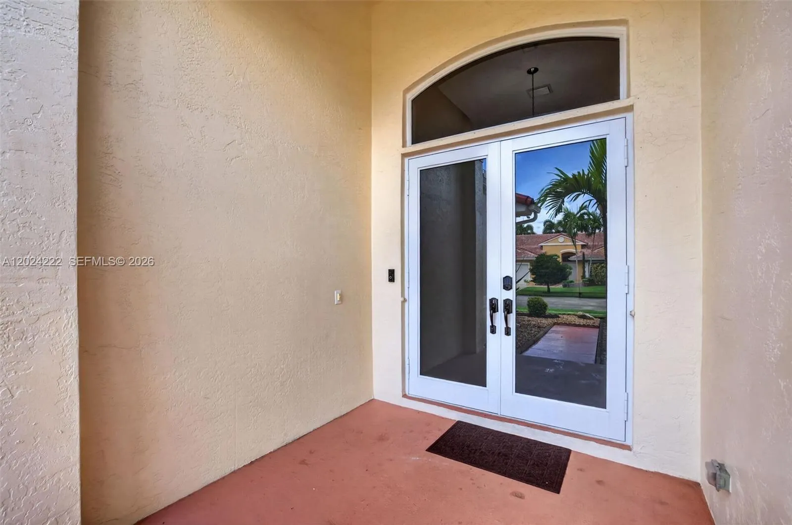 317 SW 185th Ter, Pembroke Pines FL 33029