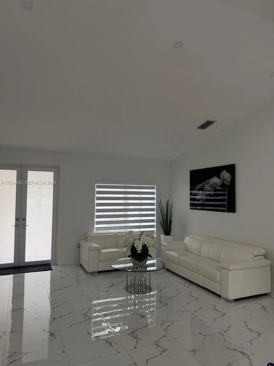 16911 NW 87th Ct, Miami Lakes FL 33018