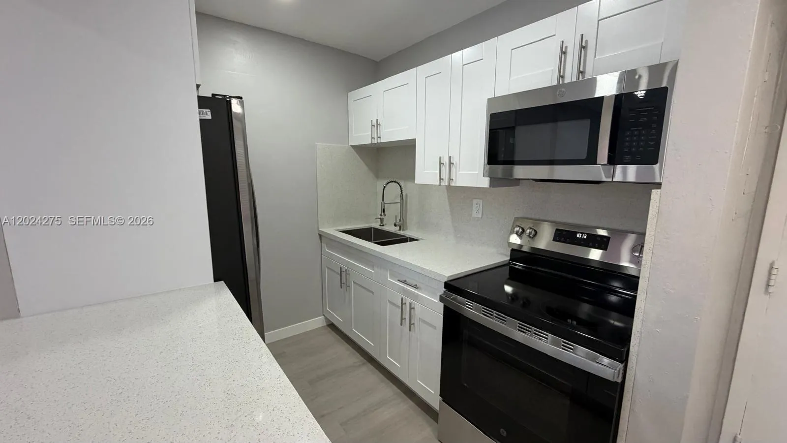 5731 NW 37th St # 322, Virginia Gardens FL 33166