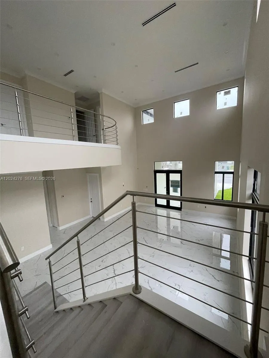 14442 SW 14th St, Miami FL 33184