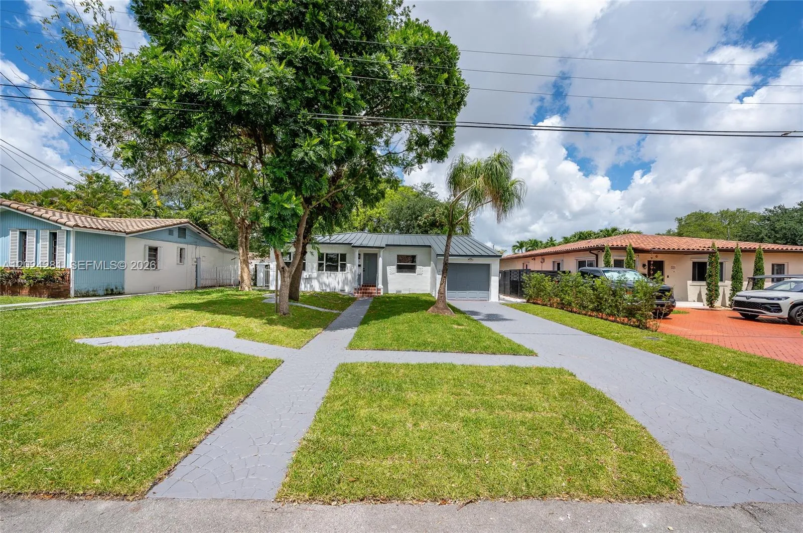 3 bedroom 2 bath for sale at 264 Navajo St, Miami Springs FL 33166