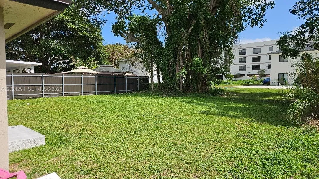 11970 SW 217th St, Miami FL 33170