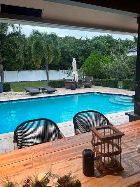 5569 Wind Drift Ln, Boca Raton FL 33433