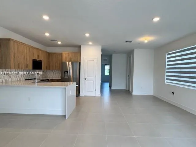 247 SW 169th Ln, Pembroke Pines FL 33027
