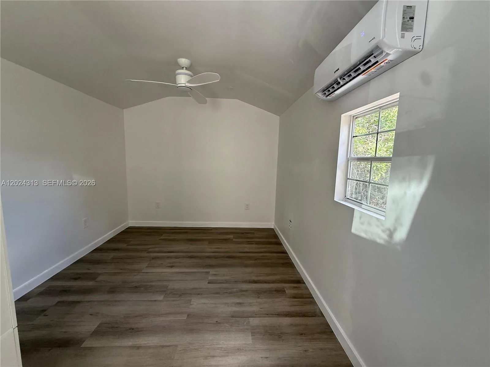 3101 NW 6th St # 0, Miami FL 33125