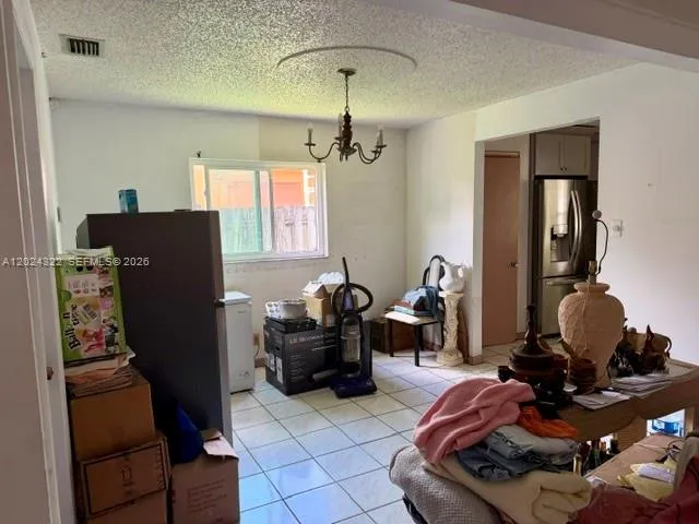 8001 NW 3rd Pl, Margate FL 33063