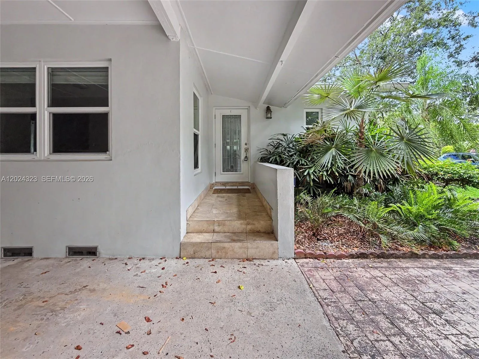 7601 SW 64th Ct, South Miami FL 33143