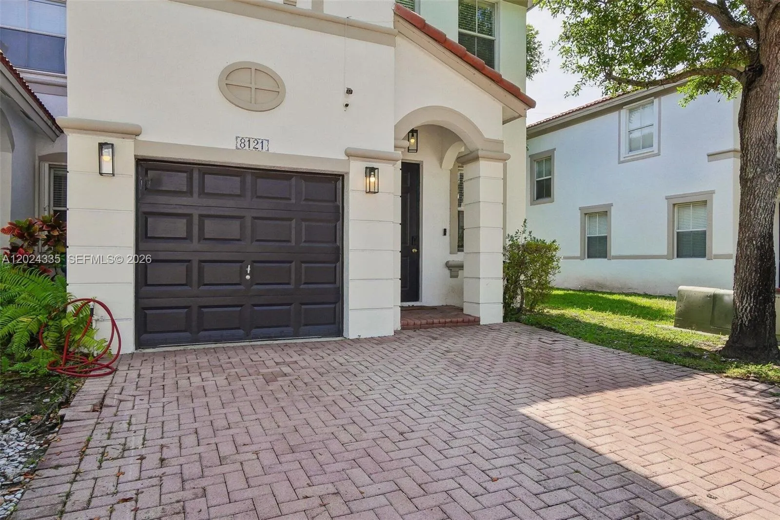 8121 NW 108th Pl, Doral FL 33178