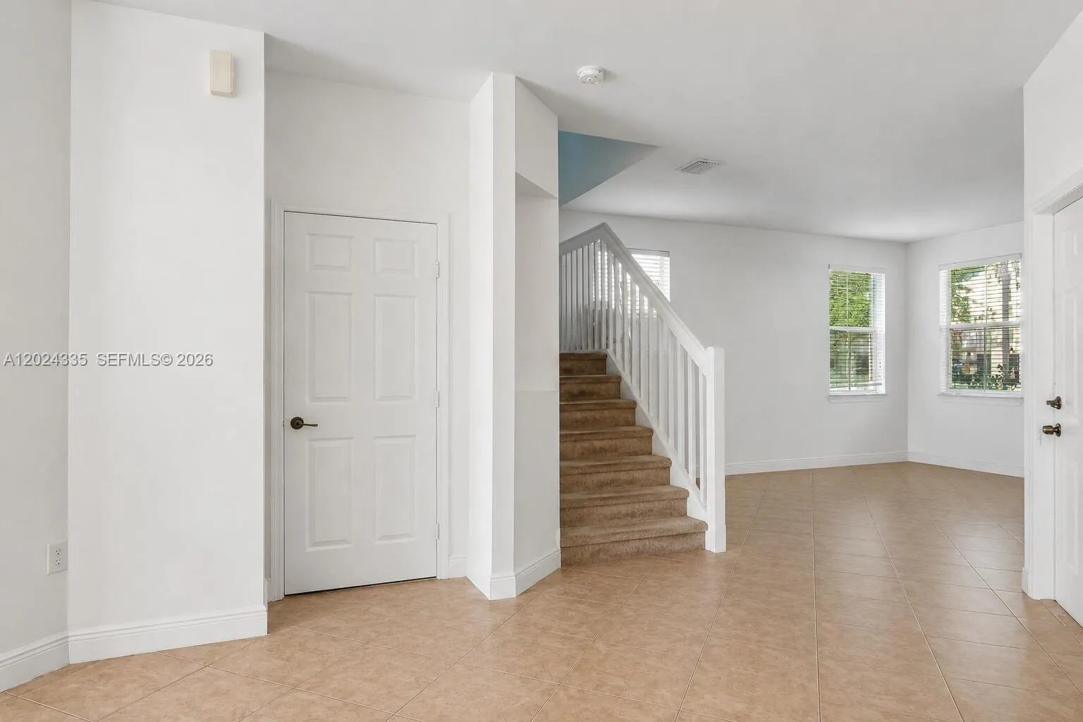 8121 NW 108th Pl, Doral FL 33178