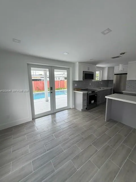 3515-3517 SW 91st Ave, Miami FL 33165
