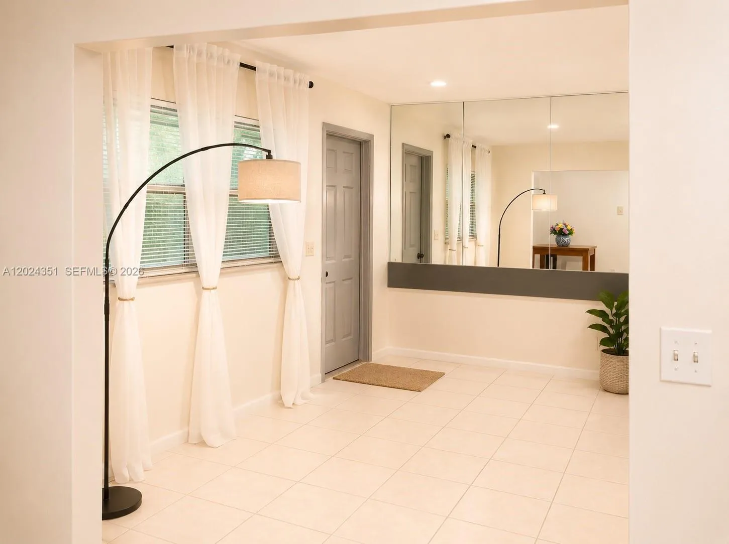 274 SW 9th St # 3, Dania Beach FL 33004