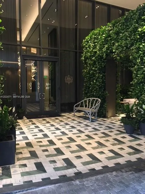 801 S Miami Ave # 2808, Miami FL 33130