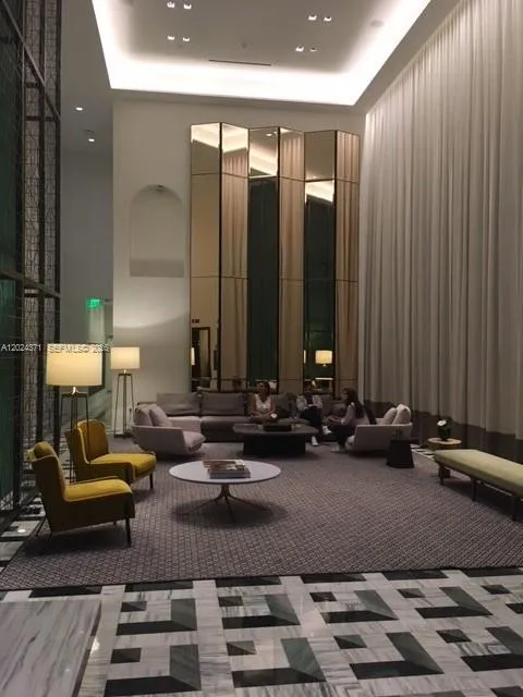 801 S Miami Ave # 2808, Miami FL 33130