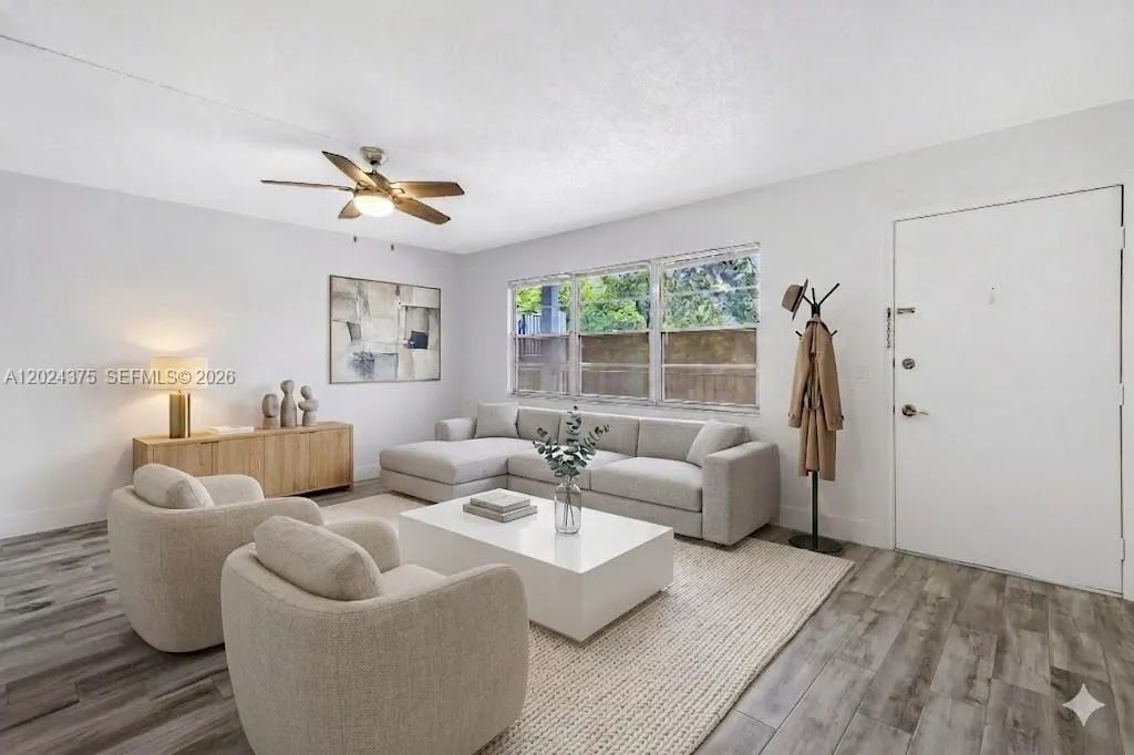 101 SW 132nd Way # 315J, Pembroke Pines FL 33027