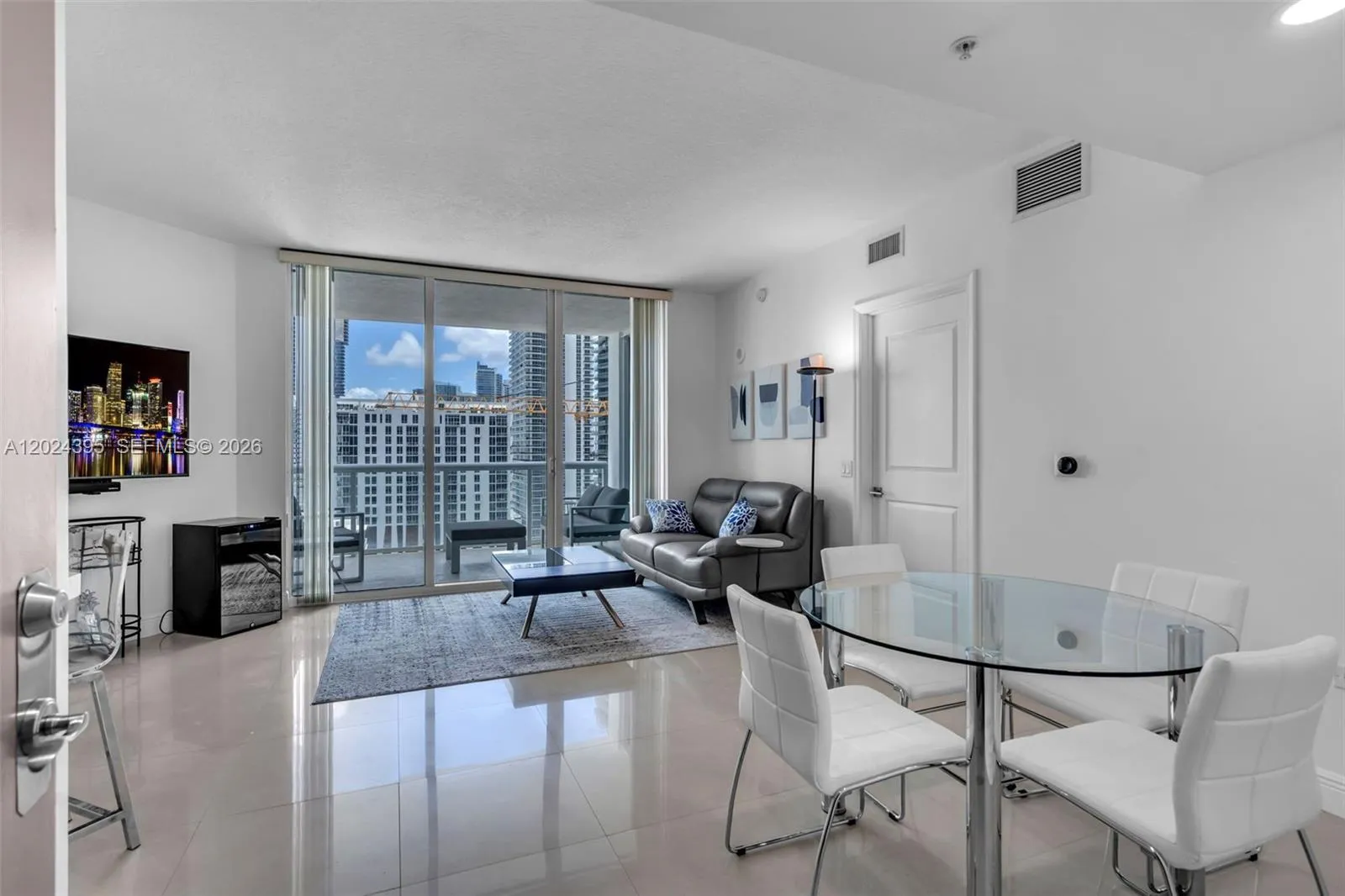 480 NE 30th St # 1703, Miami FL 33137